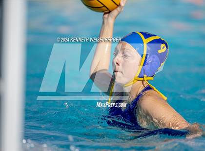 Thumbnail 3 in Exeter vs Centennial (Tulare Union) photogallery.