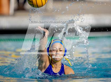 Thumbnail 2 in Exeter vs Centennial (Tulare Union) photogallery.