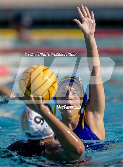 Thumbnail 2 in Exeter vs Centennial (Tulare Union) photogallery.