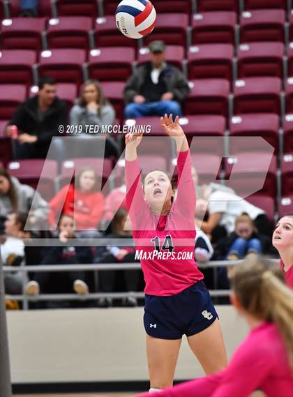 Thumbnail 1 in Shiloh Christian vs. Batesville (AAA 4A Quarterfinal Playoff) photogallery.