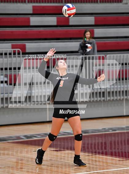 Thumbnail 3 in Shiloh Christian vs. Batesville (AAA 4A Quarterfinal Playoff) photogallery.