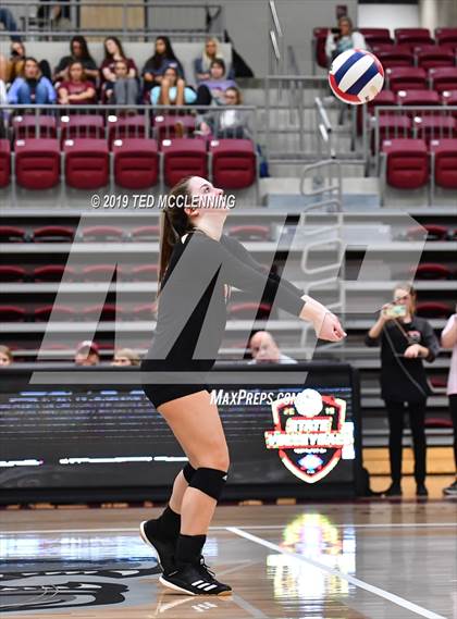 Thumbnail 2 in Shiloh Christian vs. Batesville (AAA 4A Quarterfinal Playoff) photogallery.