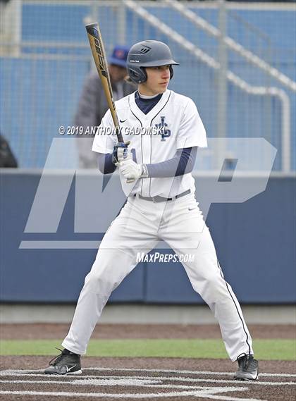 Thumbnail 2 in Whitney Young vs. Jones (Chicago Public League Quarterfinal Playoff) photogallery.
