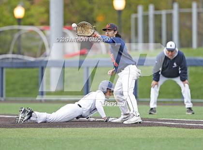 Thumbnail 3 in Whitney Young vs. Jones (Chicago Public League Quarterfinal Playoff) photogallery.