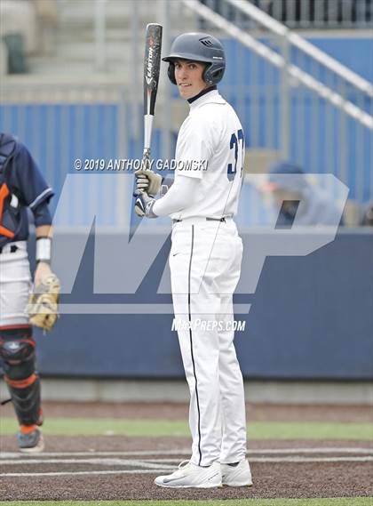 Thumbnail 1 in Whitney Young vs. Jones (Chicago Public League Quarterfinal Playoff) photogallery.