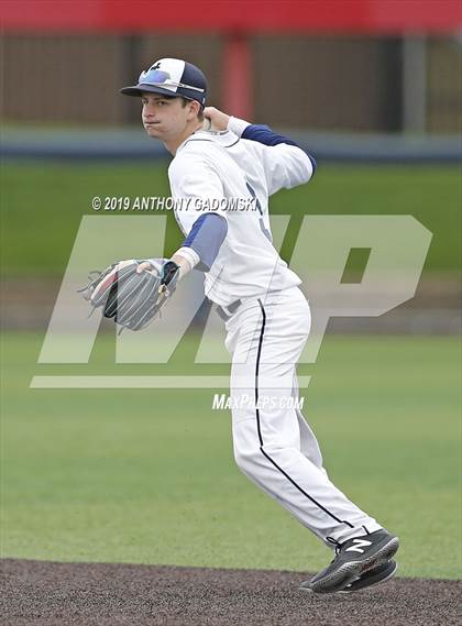 Thumbnail 3 in Whitney Young vs. Jones (Chicago Public League Quarterfinal Playoff) photogallery.