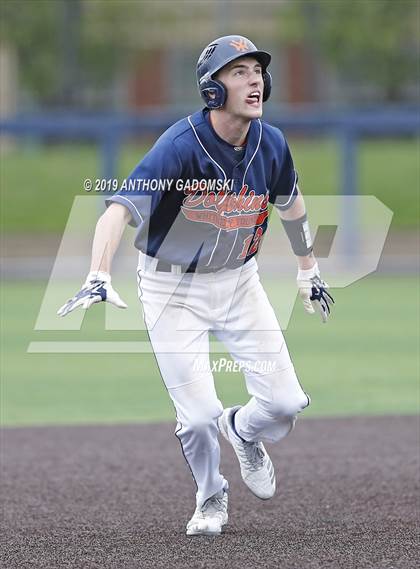 Thumbnail 2 in Whitney Young vs. Jones (Chicago Public League Quarterfinal Playoff) photogallery.