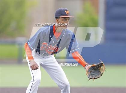 Thumbnail 1 in Whitney Young vs. Jones (Chicago Public League Quarterfinal Playoff) photogallery.