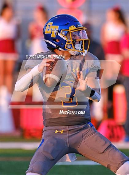 Thumbnail 2 in Downey @ El Toro photogallery.