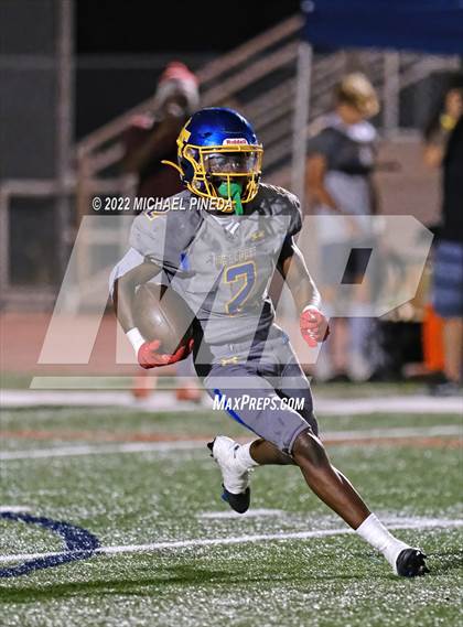 Thumbnail 2 in Downey @ El Toro photogallery.