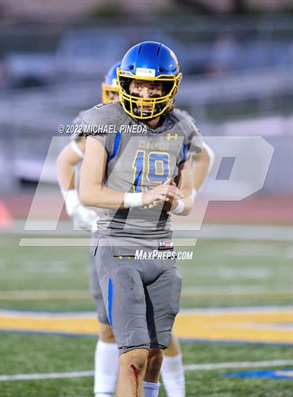 Thumbnail 3 in Downey @ El Toro photogallery.