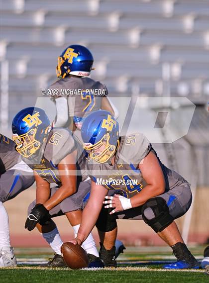 Thumbnail 2 in Downey @ El Toro photogallery.