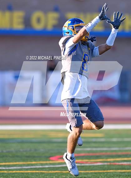 Thumbnail 3 in Downey @ El Toro photogallery.