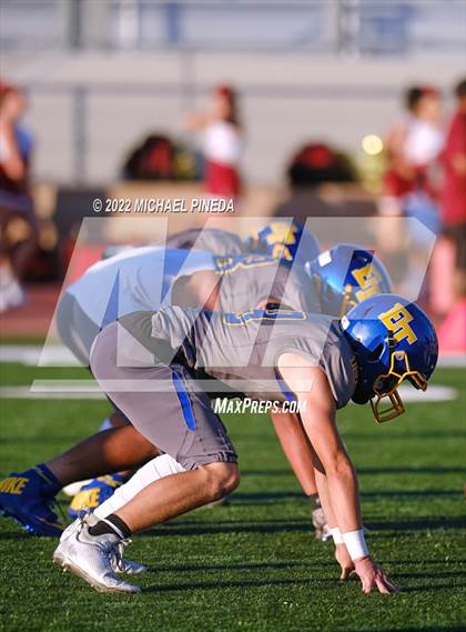 Thumbnail 2 in Downey @ El Toro photogallery.