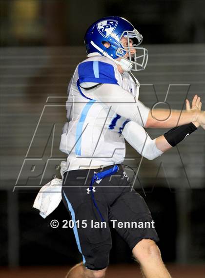Thumbnail 3 in Sierra Canyon vs. Palisades photogallery.