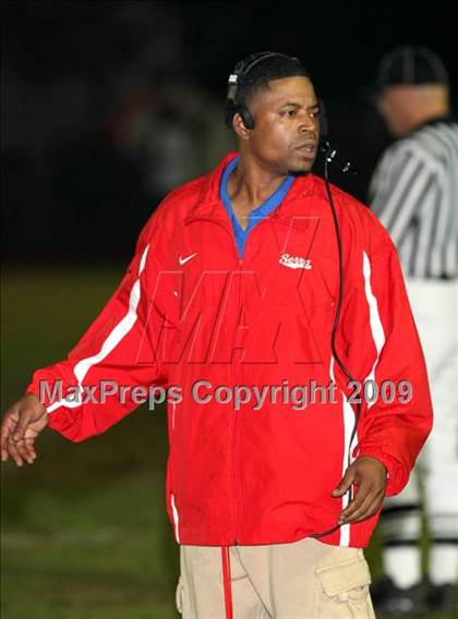 Thumbnail 3 in Oaks Christian @ Serra (CIF SS Northwest Division Final) photogallery.