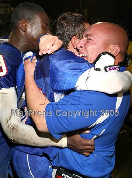 Thumbnail 2 in Oaks Christian @ Serra (CIF SS Northwest Division Final) photogallery.