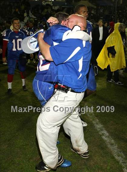 Thumbnail 2 in Oaks Christian @ Serra (CIF SS Northwest Division Final) photogallery.