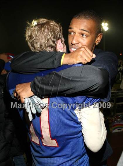 Thumbnail 2 in Oaks Christian @ Serra (CIF SS Northwest Division Final) photogallery.