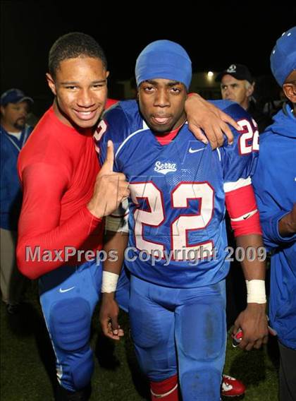Thumbnail 2 in Oaks Christian @ Serra (CIF SS Northwest Division Final) photogallery.