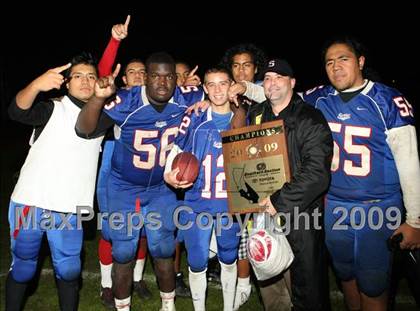 Thumbnail 2 in Oaks Christian @ Serra (CIF SS Northwest Division Final) photogallery.