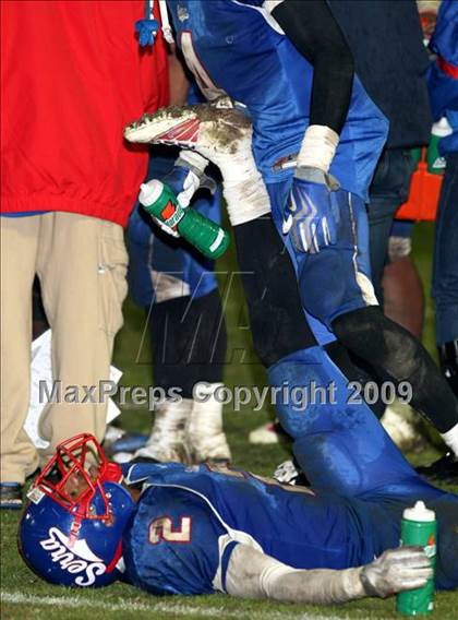 Thumbnail 3 in Oaks Christian @ Serra (CIF SS Northwest Division Final) photogallery.