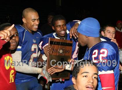 Thumbnail 1 in Oaks Christian @ Serra (CIF SS Northwest Division Final) photogallery.