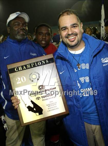 Thumbnail 2 in Oaks Christian @ Serra (CIF SS Northwest Division Final) photogallery.