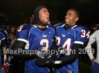 Thumbnail 2 in Oaks Christian @ Serra (CIF SS Northwest Division Final) photogallery.
