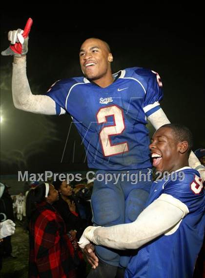 Thumbnail 1 in Oaks Christian @ Serra (CIF SS Northwest Division Final) photogallery.