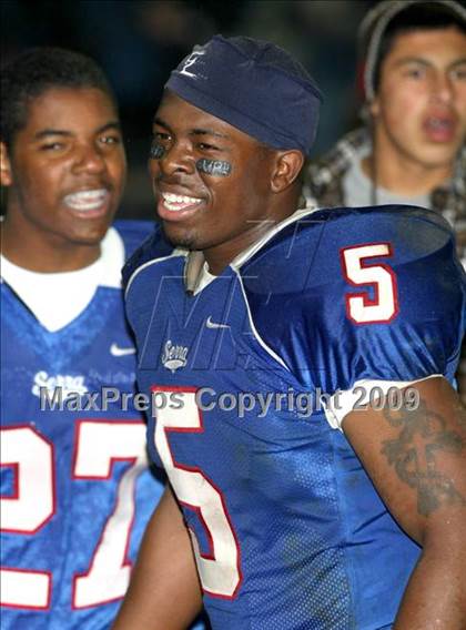 Thumbnail 2 in Oaks Christian @ Serra (CIF SS Northwest Division Final) photogallery.