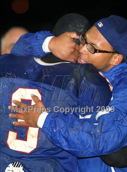 Thumbnail 3 in Oaks Christian @ Serra (CIF SS Northwest Division Final) photogallery.