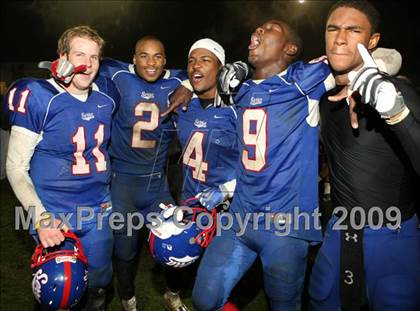Thumbnail 1 in Oaks Christian @ Serra (CIF SS Northwest Division Final) photogallery.