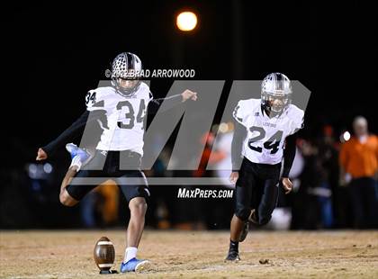 Thumbnail 2 in Ledford @ North Davidson photogallery.