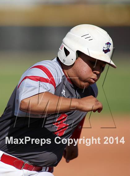Thumbnail 2 in Bel Air vs Amphitheater (Panther Invitational) photogallery.