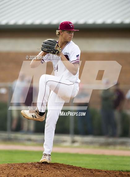 Thumbnail 2 in Lutcher @ E.D. White photogallery.