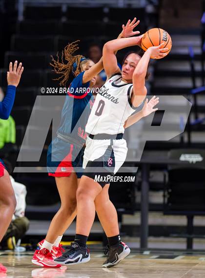 Thumbnail 2 in Terry Sanford vs South Central (NCHSAA 3A Regional Final) photogallery.