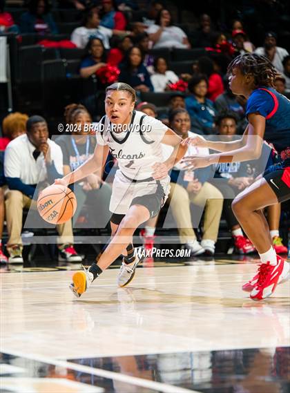 Thumbnail 2 in Terry Sanford vs South Central (NCHSAA 3A Regional Final) photogallery.