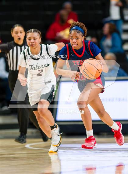 Thumbnail 2 in Terry Sanford vs South Central (NCHSAA 3A Regional Final) photogallery.