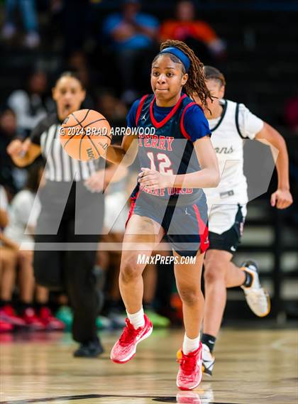 Thumbnail 2 in Terry Sanford vs South Central (NCHSAA 3A Regional Final) photogallery.