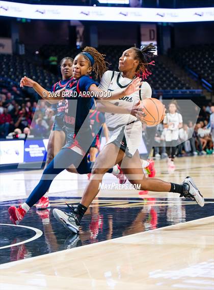 Thumbnail 1 in Terry Sanford vs South Central (NCHSAA 3A Regional Final) photogallery.