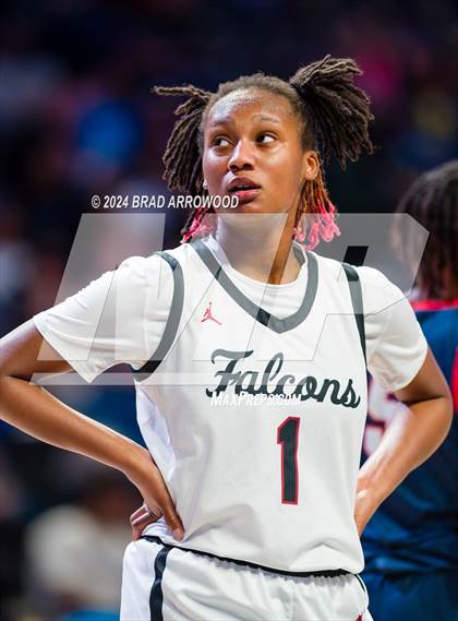 Thumbnail 3 in Terry Sanford vs South Central (NCHSAA 3A Regional Final) photogallery.