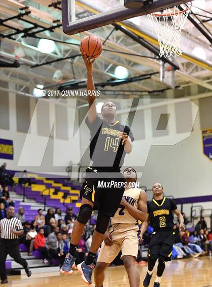 Thumbnail 2 in Thornwood vs Thornton Fractional North (Bob Hambric Shootout) photogallery.