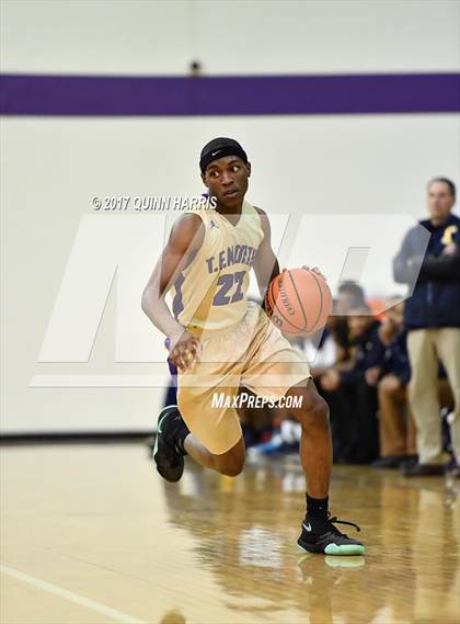 Thumbnail 1 in Thornwood vs Thornton Fractional North (Bob Hambric Shootout) photogallery.
