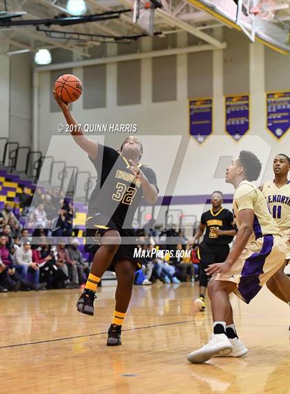 Thumbnail 1 in Thornwood vs Thornton Fractional North (Bob Hambric Shootout) photogallery.