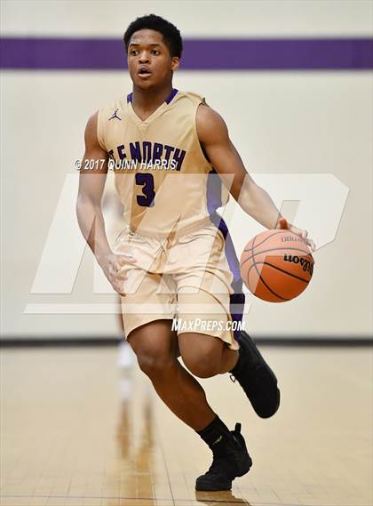 Thumbnail 3 in Thornwood vs Thornton Fractional North (Bob Hambric Shootout) photogallery.