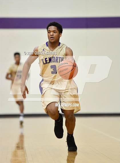 Thumbnail 2 in Thornwood vs Thornton Fractional North (Bob Hambric Shootout) photogallery.