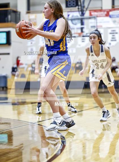 Thumbnail 3 in Carmel @ Noblesville photogallery.