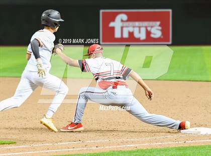 Thumbnail 2 in Desert Edge vs. Coconino photogallery.