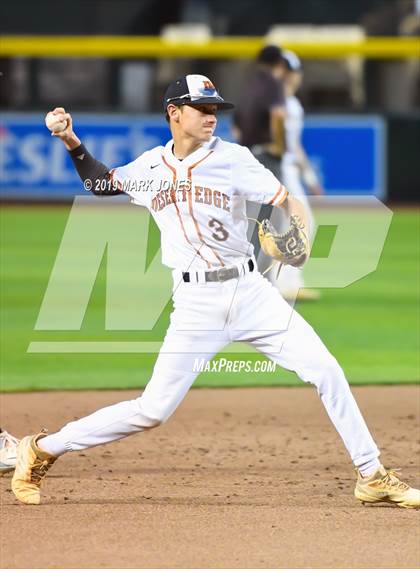 Thumbnail 3 in Desert Edge vs. Coconino photogallery.